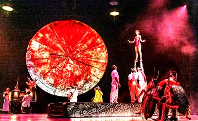 Cirque du Soleil - Luzia