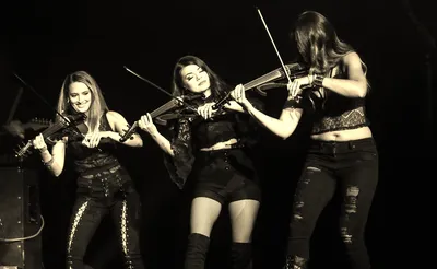 Femmes of Rock