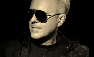 Howard Jones