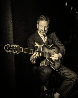 John Pizzarelli