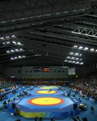 The New England 900 and Burnout Rivals